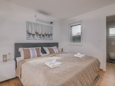 Apartment Two bedroom apartment with balcony Vantačići, Krk A-23582-a - Outdoor photo 18