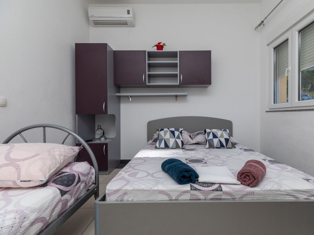Apartment Studio flat with air-conditioning Krvavica, Makarska AS-23540-c