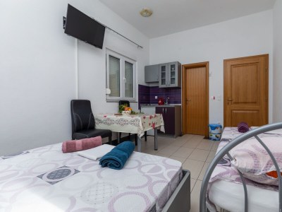 Apartment Studio flat with air-conditioning Krvavica, Makarska AS-23540-c - Outdoor photo 11