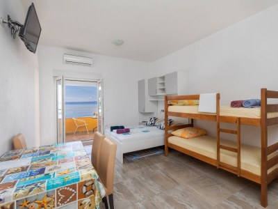 Apartment Studio flat with balcony and sea view Krvavica, Makarska AS-23540-d - Outdoor photo 14