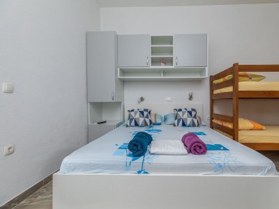 Apartment Studio flat with balcony and sea view Krvavica, Makarska AS-23540-d - Outdoor photo 15