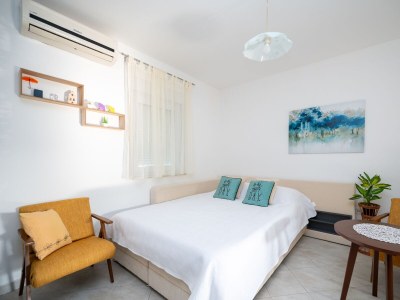 Apartment One bedroom apartment with terrace Zaton, Zadar A-24003-a - Outdoor photo 15