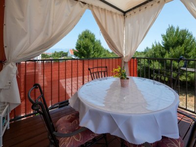 Apartment Two bedroom apartment with terrace Zaton, Zadar A-24003-d - Outdoor photo 32