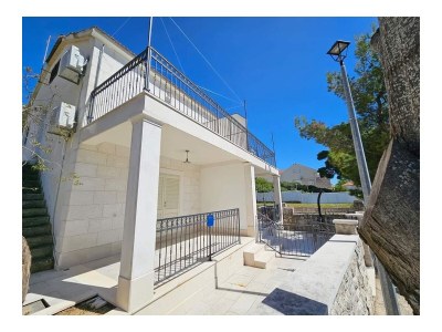 Apartment One bedroom apartment with terrace and sea view Viganj, Pelješac A-24522-d - Outdoor photo 8