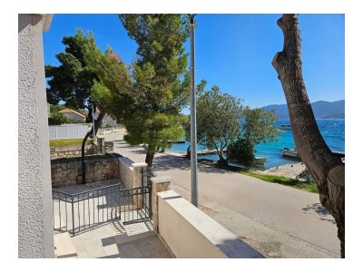 Apartment One bedroom apartment with terrace and sea view Viganj, Pelješac A-24522-d - Outdoor photo 9