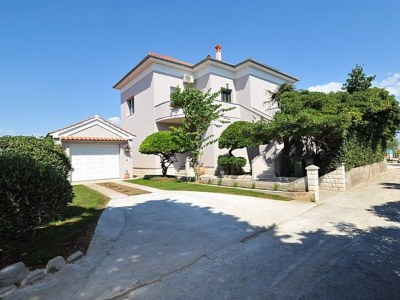 Apartment One bedroom apartment near beach Poljana, Ugljan A-24970-a - Outdoor photo 5