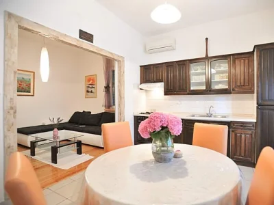 Apartment One bedroom apartment near beach Poljana, Ugljan A-24970-a - Outdoor photo 14