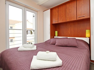 Apartment Two bedroom apartment with terrace Baška, Krk A-25018-a - Outdoor photo 13