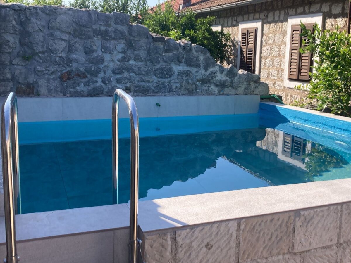 Apartment Two bedroom apartment with air-conditioning Gruda, Dubrovnik A-25021-a - Outdoor photo 2