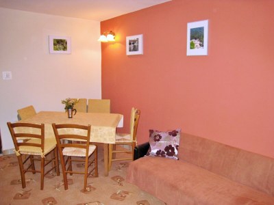 Apartment Two bedroom apartment with terrace and sea view Čižići, Krk A-25023-a - Outdoor photo 10