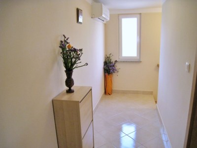 Apartment Two bedroom apartment with terrace and sea view Čižići, Krk A-25023-a - Outdoor photo 20