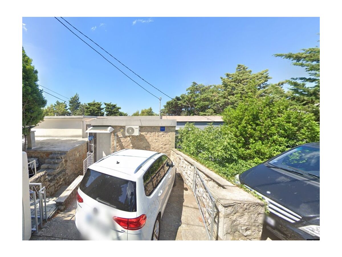 Apartment Two bedroom apartment near beach Ribarica, Karlobag A-25024-a