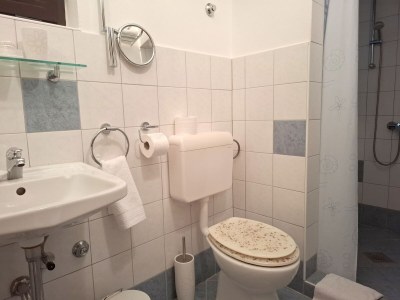 Apartment Two bedroom apartment with terrace Malinska, Krk A-25025-a - Outdoor photo 9