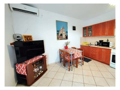 Apartment One bedroom apartment with terrace Barbat, Rab A-25028-a - Outdoor photo 8