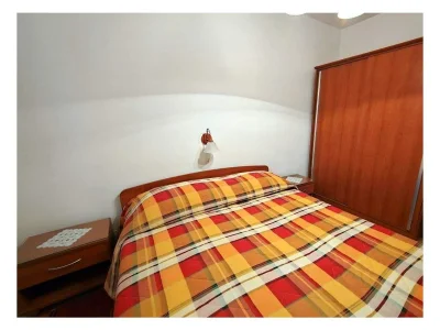 Apartment One bedroom apartment with terrace Barbat, Rab A-25028-a - Outdoor photo 12