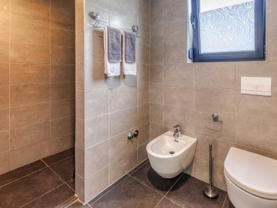 Apartment Three bedroom apartment with terrace and sea view Njivice, Krk A-25033-a - Outdoor photo 21