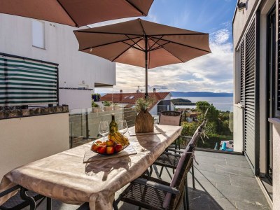 Apartment Three bedroom apartment with terrace and sea view Njivice, Krk A-25033-a - Outdoor photo 24