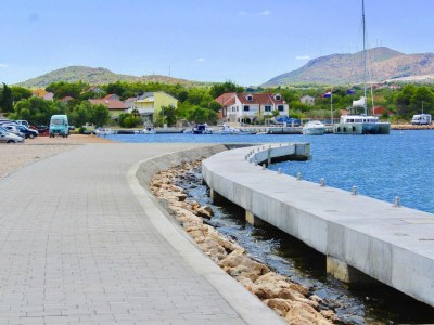 Holiday park Wohnung in Bilice nahe Krka Nationalpark - Environment photo 15