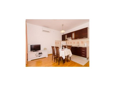Apartment Apartment Marela- One Bedroom Apartment with Balcony and Sea View - Features photo 12