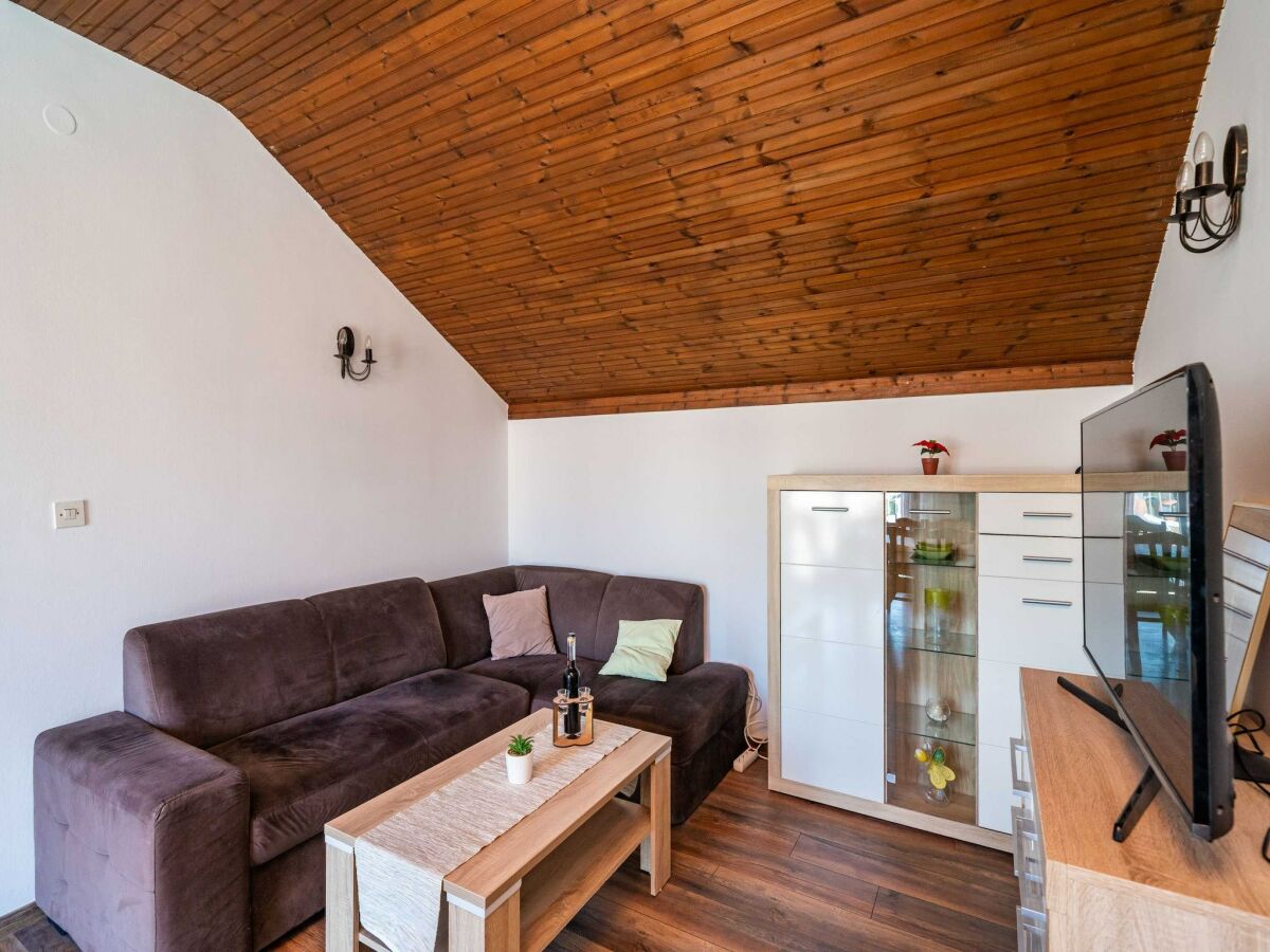 Apartment Apartment Dorica - Two Bedroom Apartment with Terrace