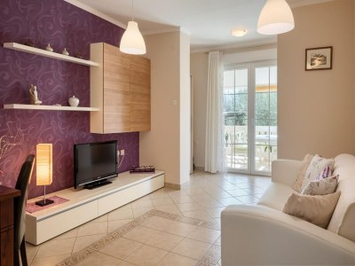 Apartment Apartment in Porec near the Sea and Beaches - Features photo 14