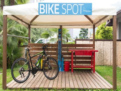 Holiday park Residence Moinca at Riva del Garda - Outdoor photo 28