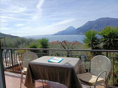 Holiday apartment Luna Apartment: The Wonders of the Lake in Brenzone sul Garda - Holiday apartment