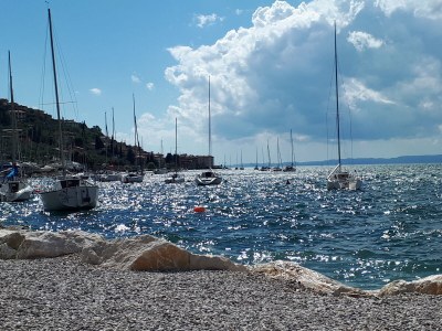 Holiday apartment Luna Apartment: The Wonders of the Lake - Environment photo 38