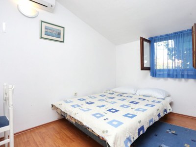 Apartment One bedroom apartment with terrace Okrug Gornji, Čiovo A-1107-b - Outdoor photo 14