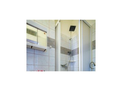 Apartment Two bedroom apartment with balcony and sea view Kožino, Zadar A-24031-b - Outdoor photo 18