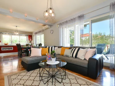 Holiday apartment Best in Okrug Gornji - Holiday apartment