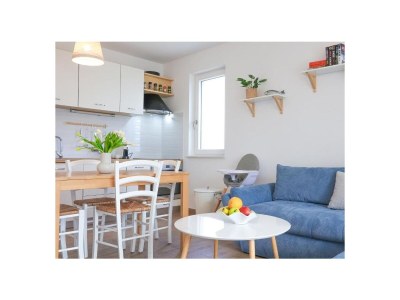 Apartment Two bedroom apartment with terrace Brodarica, Šibenik A-25027-a - Outdoor photo 14