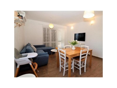 Apartment Two bedroom apartment with terrace Brodarica, Šibenik A-25027-a - Outdoor photo 16