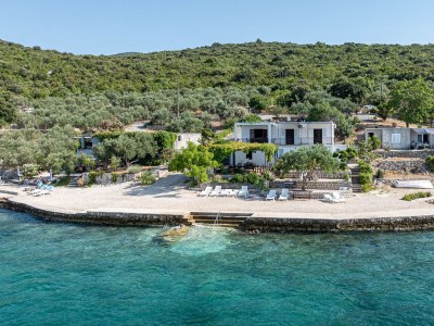 Apartment Four-bedroom apartment near beach Cove Pještata, Pelješac A-10236-a - Outdoor photo 6