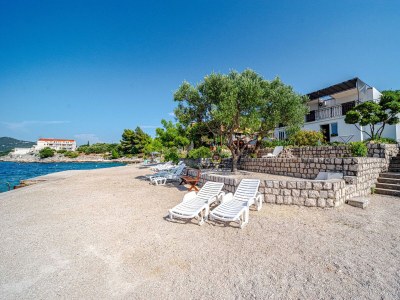 Apartment Four-bedroom apartment near beach Cove Pještata, Pelješac A-10236-a - Outdoor photo 8