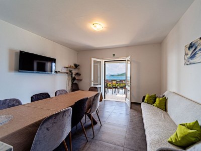 Apartment Four-bedroom apartment near beach Cove Pještata, Pelješac A-10236-a - Outdoor photo 19