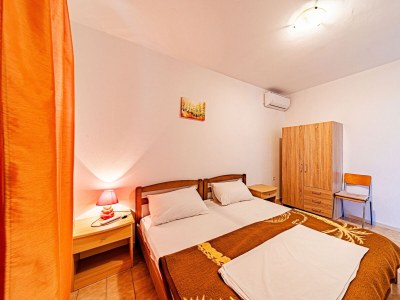 Apartment Four-bedroom apartment near beach Cove Pještata, Pelješac A-10236-a - Outdoor photo 28