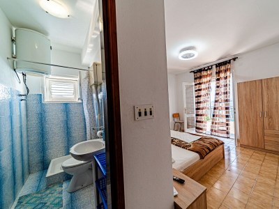 Apartment Four-bedroom apartment near beach Cove Pještata, Pelješac A-10236-a - Outdoor photo 35