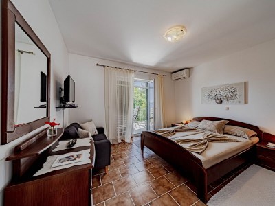 Apartment One bedroom apartment near beach Kučište - Perna, Pelješac A-21507-d - Outdoor photo 24