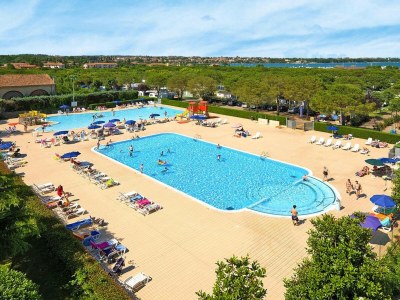 Holiday park Caravan park Del Garda Village, Peschiera-formerly TUI Ferienhaus - Outdoor photo 8