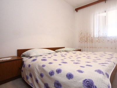 Apartment Three bedroom apartment with terrace and sea view Zavalatica, Korčula A-545-a - Outdoor photo 15