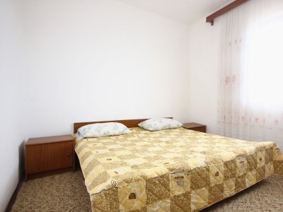 Apartment Three bedroom apartment with terrace and sea view Zavalatica, Korčula A-545-a - Outdoor photo 18