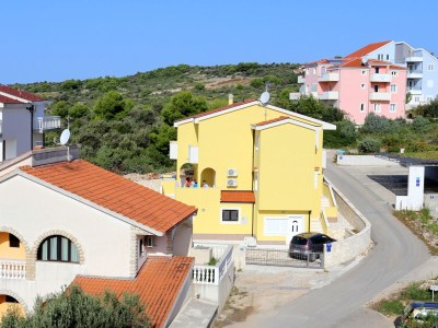 Apartment Three bedroom apartment near beach Zečevo Rtić, Rogoznica A-11869-a - Outdoor photo 8