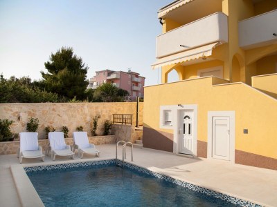 Apartment Three bedroom apartment near beach Zečevo Rtić, Rogoznica A-11869-a - Outdoor photo 13