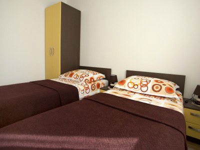 Apartment Three bedroom apartment near beach Zečevo Rtić, Rogoznica A-11869-a - Outdoor photo 25