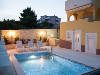 Apartment Two bedroom apartment near beach Zečevo Rtić, Rogoznica A-11869-c - Outdoor photo 10