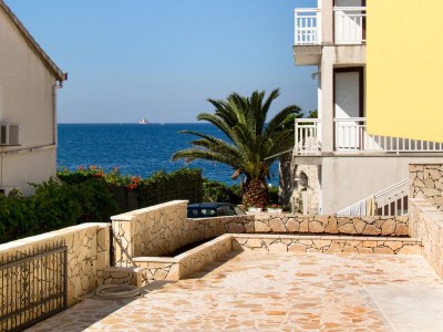 Apartment Two bedroom apartment near beach Zečevo Rtić, Rogoznica A-11869-c - Outdoor photo 16