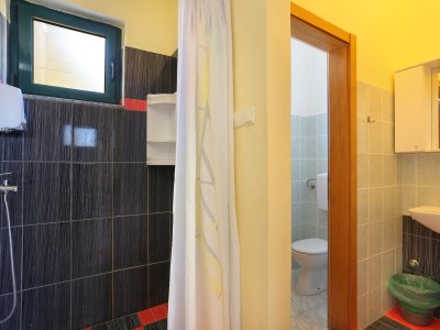 Apartment Two bedroom apartment with terrace and sea view Rogoznica A-18167-a - Outdoor photo 20