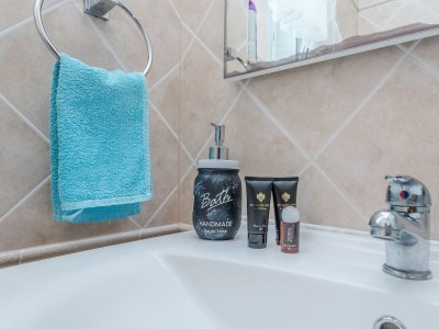 Apartment Two bedroom apartment with terrace Sutomišćica, Ugljan A-13872-b - Outdoor photo 43