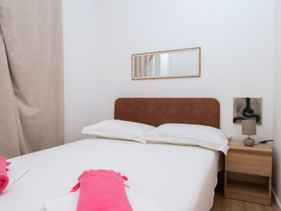 Apartment One bedroom apartment with air-conditioning Makarska A-21425-a - Outdoor photo 15